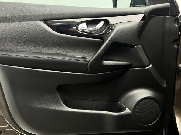 Nissan Qashqai II с пробегом 2014 года, цена 1 319 000 рублей, 219426 км, внедорожник, Автокод Объявления