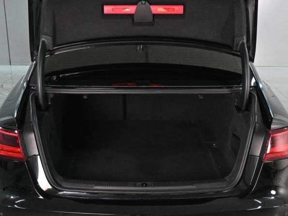 Audi A6 IV (C7) Рестайлинг с пробегом 2016 года, цена 2 069 000 рублей, 160353 км, седан, Автокод Объявления