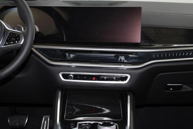 BMW X6 III (G06) Рестайлинг с пробегом 2025 года, цена 18 500 000 рублей, 60 км, внедорожник, Автокод Объявления