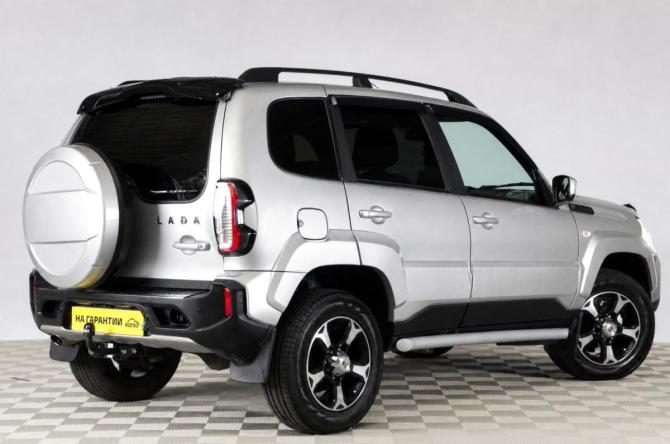 Lada (ВАЗ) Niva Travel I с пробегом 2025 года, цена 1 549 000 рублей, 7700 км, внедорожник, Автокод Объявления