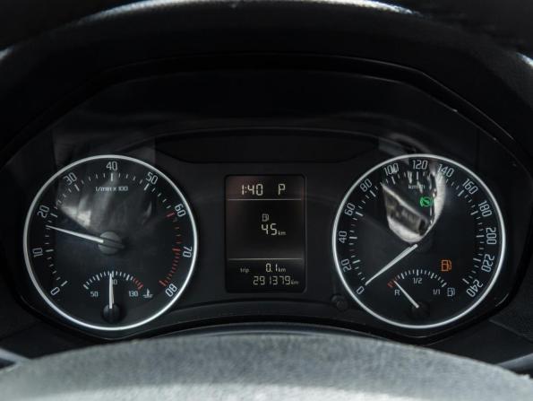 Skoda Octavia II (A5) Рестайлинг с пробегом 2012 года, цена 830 000 рублей, 291379 км, лифтбек, Автокод Объявления