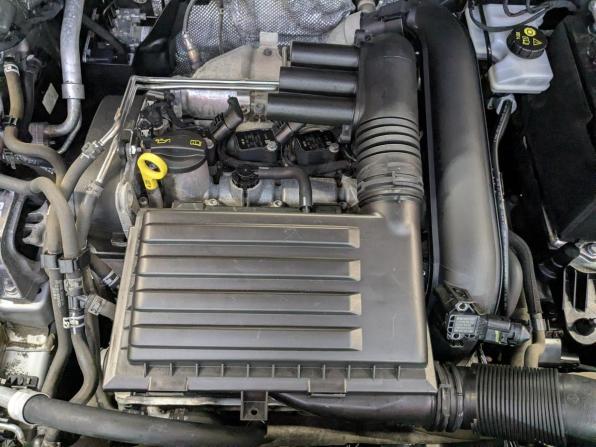 Volkswagen Tiguan II Рестайлинг с пробегом 2021 года, цена 2 655 000 рублей, 74000 км, внедорожник, Автокод Объявления
