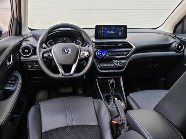 Changan Alsvin с пробегом 2023 года, цена 1 085 000 рублей, 71838 км, седан, Автокод Объявления