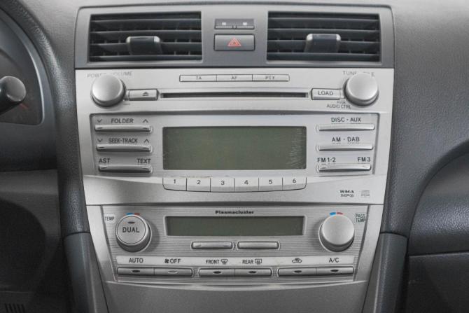 Toyota Camry VI (XV40) Рестайлинг с пробегом 2011 года, цена 999 000 рублей, 270378 км, седан, Автокод Объявления