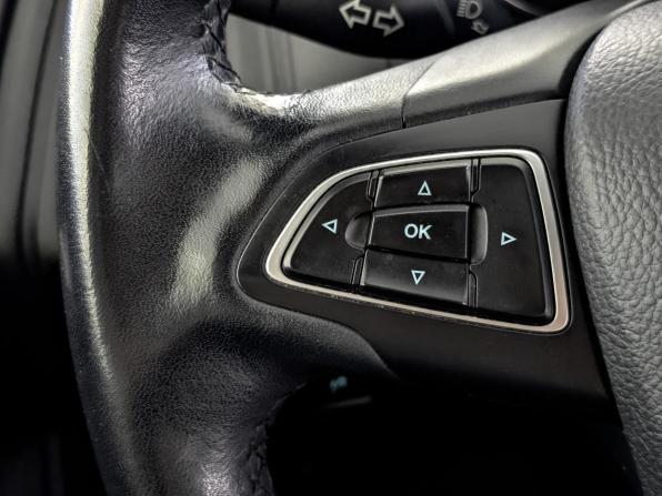 Ford Focus III Рестайлинг с пробегом 2018 года, цена 1 170 000 рублей, 89967 км, хэтчбек, Автокод Объявления
