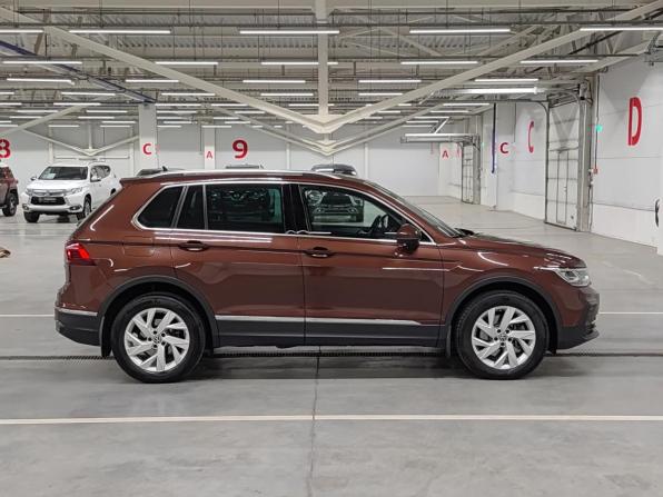 Volkswagen Tiguan II Рестайлинг с пробегом 2021 года, цена 3 050 000 рублей, 133637 км, внедорожник, Автокод Объявления