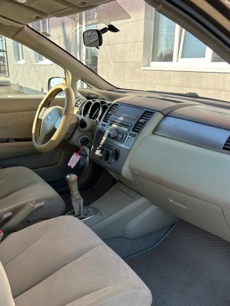 Nissan Tiida I с пробегом 2007 года, цена 550 000 рублей, 210300 км, хэтчбек, Автокод Объявления