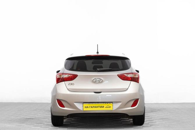 Hyundai i30 II с пробегом 2013 года, цена 999 000 рублей, 106000 км, хэтчбек, Автокод Объявления