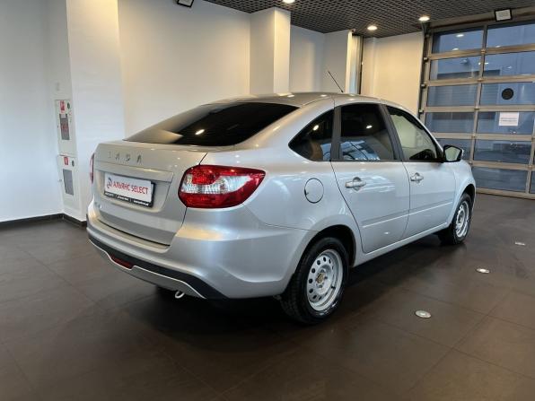 Lada (ВАЗ) Granta I Рестайлинг с пробегом 2024 года, цена 1 100 000 рублей, 9832 км, лифтбек, Автокод Объявления