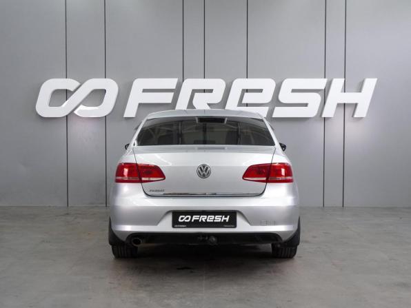 Volkswagen Passat B7 с пробегом 2012 года, цена 1 113 000 рублей, 141973 км, седан, Автокод Объявления