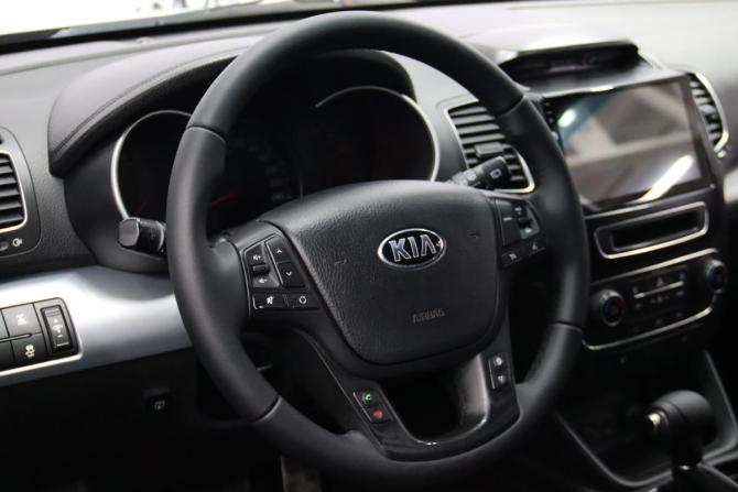 Kia Sorento II Рестайлинг с пробегом 2013 года, цена 1 580 850 рублей, 201589 км, внедорожник, Автокод Объявления