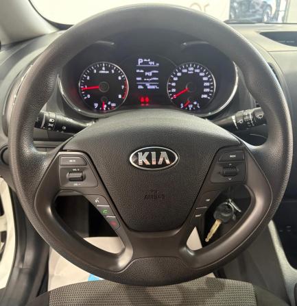 Kia Cerato III Рестайлинг (Classic) с пробегом 2019 года, цена 1 399 000 рублей, 160300 км, седан, Автокод Объявления