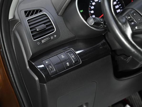 Kia Sorento II Рестайлинг с пробегом 2015 года, цена 1 159 000 рублей, 112000 км, внедорожник, Автокод Объявления