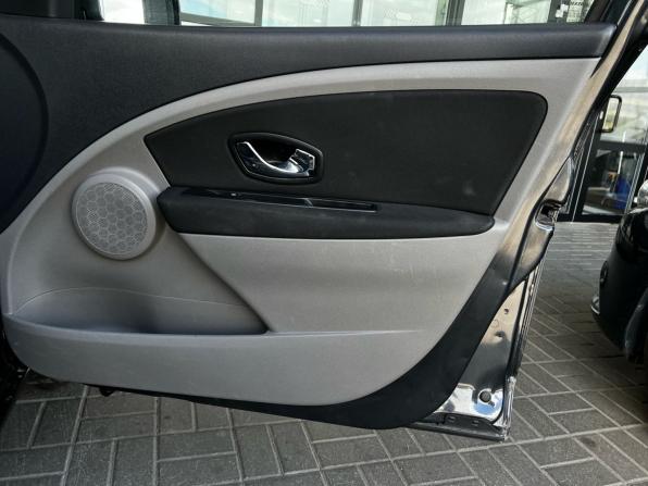 Renault Fluence I с пробегом 2012 года, цена 699 000 рублей, 196899 км, седан, Автокод Объявления