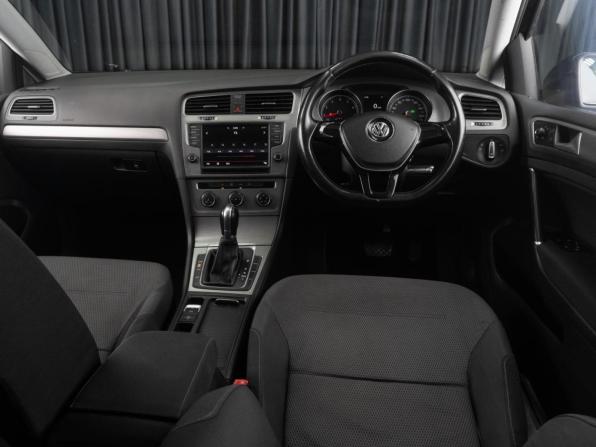 Volkswagen Golf VII с пробегом 2014 года, цена 1 100 000 рублей, 182345 км, универсал, Автокод Объявления
