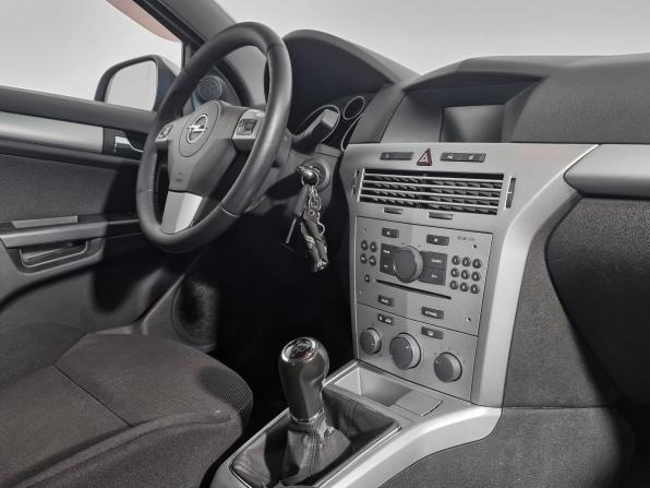 Opel Astra H Рестайлинг с пробегом 2010 года, цена 399 000 рублей, 229604 км, хэтчбек, Автокод Объявления