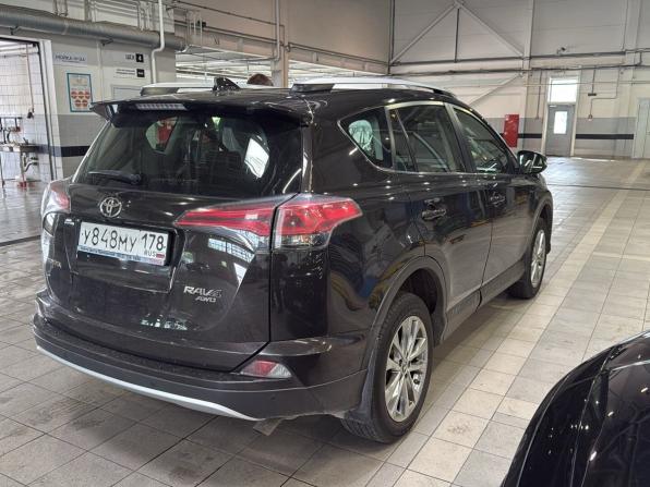 Toyota RAV4 IV (XA40) Рестайлинг с пробегом 2016 года, цена 2 395 000 рублей, 115147 км, внедорожник, Автокод Объявления