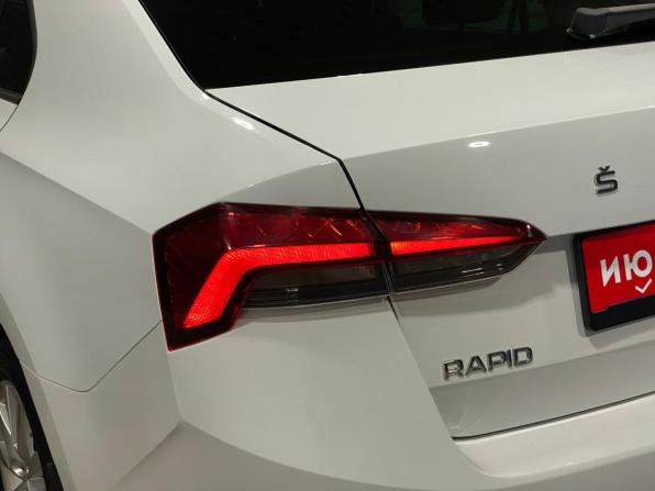Skoda Rapid II с пробегом 2021 года, цена 1 730 000 рублей, 61601 км, лифтбек, Автокод Объявления