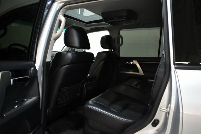 Toyota Land Cruiser 200 Series Рестайлинг 1 с пробегом 2014 года, цена 4 788 000 рублей, 125332 км, внедорожник, Автокод Объявления