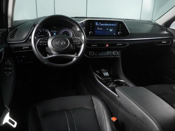 Hyundai Sonata VIII (DN8) с пробегом 2022 года, цена 2 699 000 рублей, 28968 км, седан, Автокод Объявления