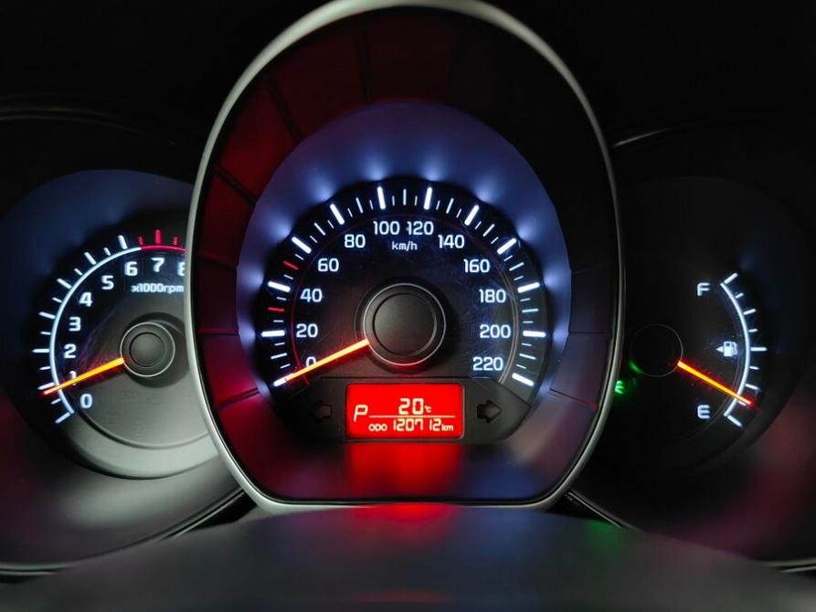 Kia Rio III Москва  - изображение 16