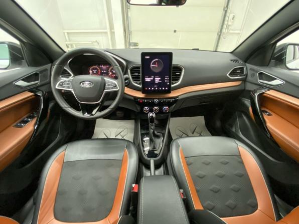Lada (ВАЗ) Vesta I Рестайлинг (NG) с пробегом 2025 года, цена 1 799 000 рублей, 5595 км, универсал, Автокод Объявления