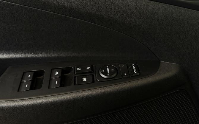 Hyundai Tucson III с пробегом 2016 года, цена 1 850 000 рублей, 137441 км, внедорожник, Автокод Объявления
