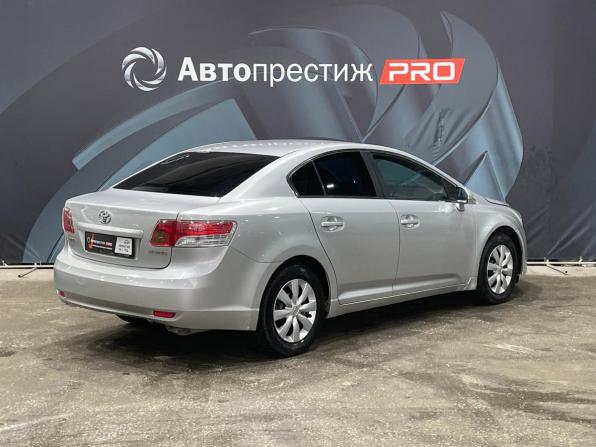 Toyota Avensis III с пробегом 2009 года, цена 920 000 рублей, 247948 км, седан, Автокод Объявления