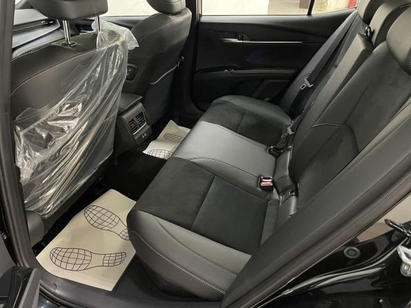 Toyota Camry IX (XV80) China Market с пробегом 2026 года, цена 4 125 000 рублей, 9 км, седан, Автокод Объявления