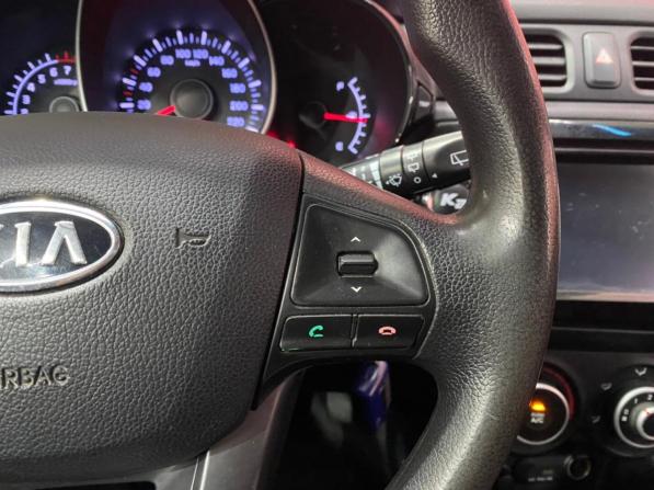 Kia Rio III с пробегом 2012 года, цена 625 000 рублей, 131000 км, хэтчбек, Автокод Объявления
