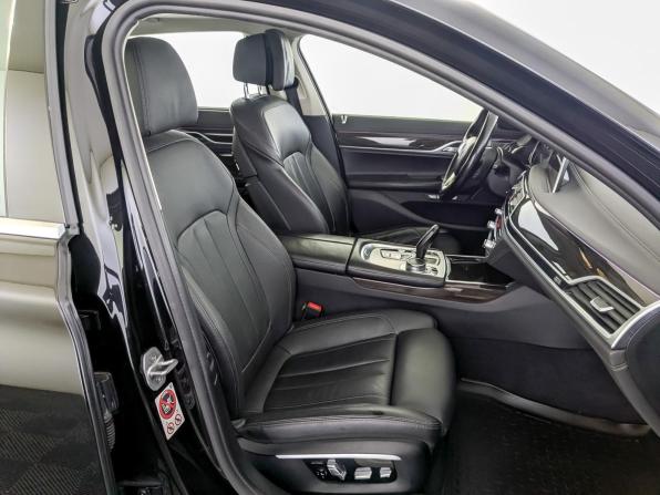 BMW 7 серии VI (G11/G12) с пробегом 2016 года, цена 2 950 000 рублей, 179329 км, седан, Автокод Объявления