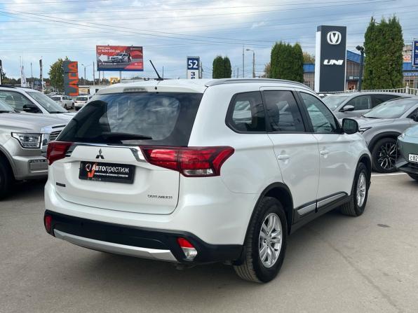 Mitsubishi Outlander III Рестайлинг 2 с пробегом 2016 года, цена 1 650 000 рублей, 155442 км, внедорожник, Автокод Объявления