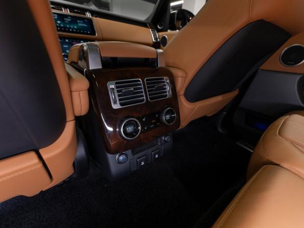 Land Rover Range Rover IV Рестайлинг с пробегом 2021 года, цена 8 450 000 рублей, 58266 км, внедорожник, Автокод Объявления