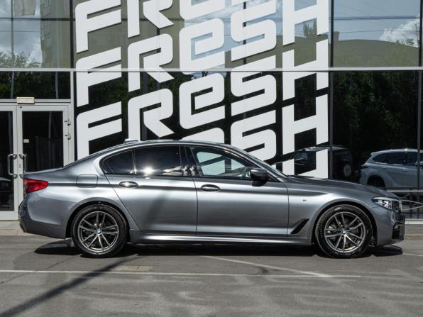 BMW 5 серии VII (G30/G31/G38) с пробегом 2017 года, цена 2 999 000 рублей, 160268 км, седан, Автокод Объявления