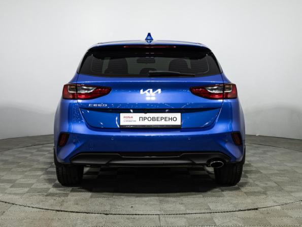 Kia Ceed III Рестайлинг с пробегом 2022 года, цена 2 237 980 рублей, 24583 км, хэтчбек, Автокод Объявления