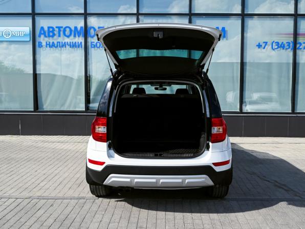 Skoda Yeti I Рестайлинг с пробегом 2017 года, цена 1 364 000 рублей, 144666 км, внедорожник, Автокод Объявления