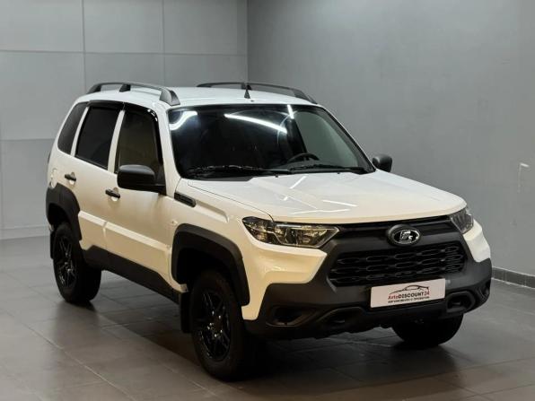 Lada (ВАЗ) Niva Travel I с пробегом 2022 года, цена 997 000 рублей, 23736 км, внедорожник, Автокод Объявления