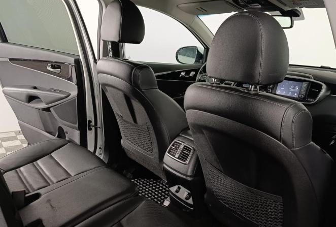 Kia Sorento III Prime Рестайлинг с пробегом 2019 года, цена 2 550 000 рублей, 58737 км, внедорожник, Автокод Объявления