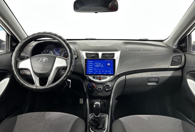 Hyundai Solaris I с пробегом 2011 года, цена 385 000 рублей, 196588 км, седан, Автокод Объявления