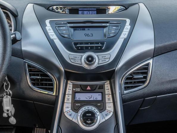 Hyundai Avante V с пробегом 2011 года, цена 992 610 рублей, 267147 км, седан, Автокод Объявления