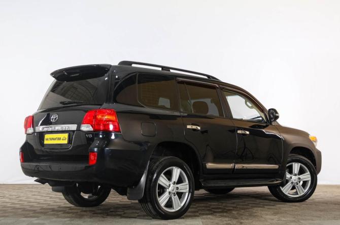 Toyota Land Cruiser 200 Series с пробегом 2012 года, цена 4 179 000 рублей, 160000 км, внедорожник, Автокод Объявления