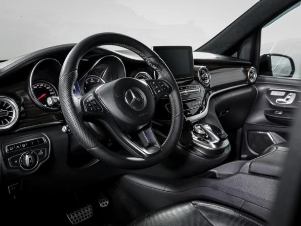 Mercedes-Benz V-Класс III (W447) с пробегом 2016 года, цена 4 269 316 рублей, 299560 км, минивэн, Автокод Объявления