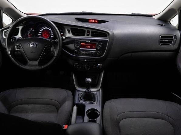 Kia Ceed II с пробегом 2012 года, цена 1 000 000 рублей, 189181 км, хэтчбек, Автокод Объявления