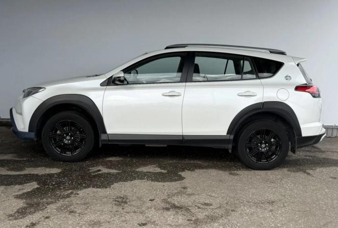 Toyota RAV4 IV (XA40) Рестайлинг с пробегом 2018 года, цена 2 945 000 рублей, 55605 км, внедорожник, Автокод Объявления