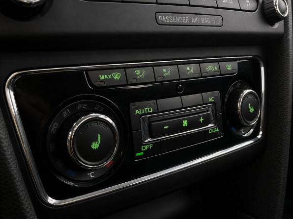 Skoda Superb II с пробегом 2012 года, цена 1 199 000 рублей, 190900 км, лифтбек, Автокод Объявления