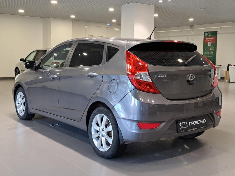 Hyundai Solaris I Казань  - изображение 8