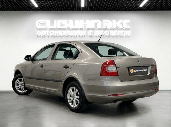 Skoda Octavia II (A5) Рестайлинг с пробегом 2010 года, цена 635 000 рублей, 160975 км, лифтбек, Автокод Объявления