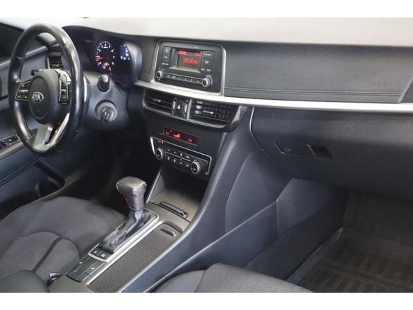 Kia Optima IV Рестайлинг с пробегом 2019 года, цена 1 530 000 рублей, 236000 км, седан, Автокод Объявления