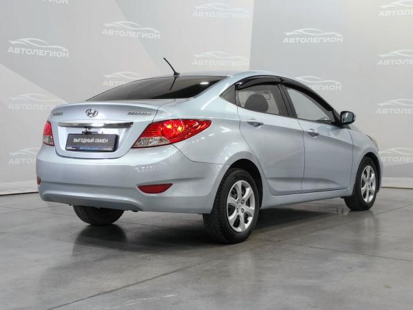 Hyundai Solaris I с пробегом 2011 года, цена 650 000 рублей, 236163 км, седан, Автокод Объявления