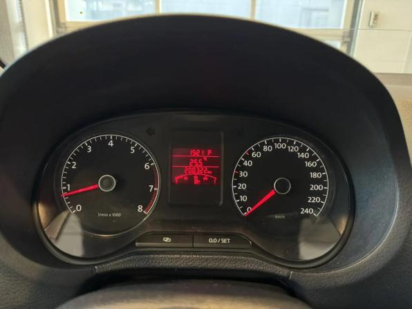 Volkswagen Polo V с пробегом 2012 года, цена 655 000 рублей, 200320 км, седан, Автокод Объявления